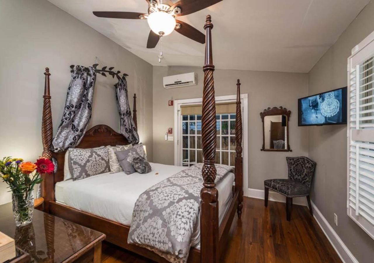 Carriage Way Inn Bed & Breakfast Adults Only - 21 Years Old And Up St. Augustine Exteriér fotografie