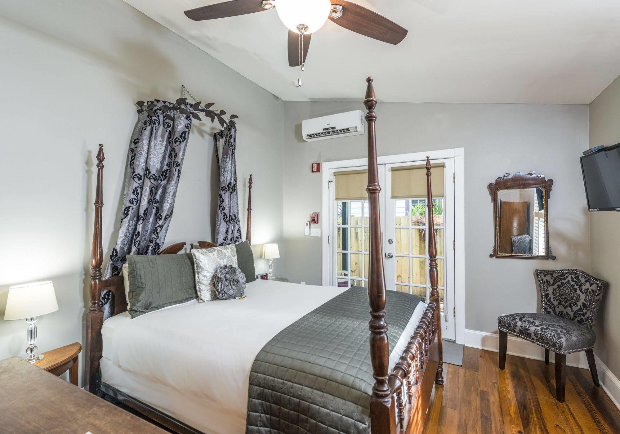 Carriage Way Inn Bed & Breakfast Adults Only - 21 Years Old And Up St. Augustine Exteriér fotografie